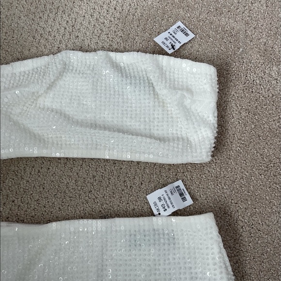 NWT beaded white co ord set mini skirt & tube top - Picture 3 of 8